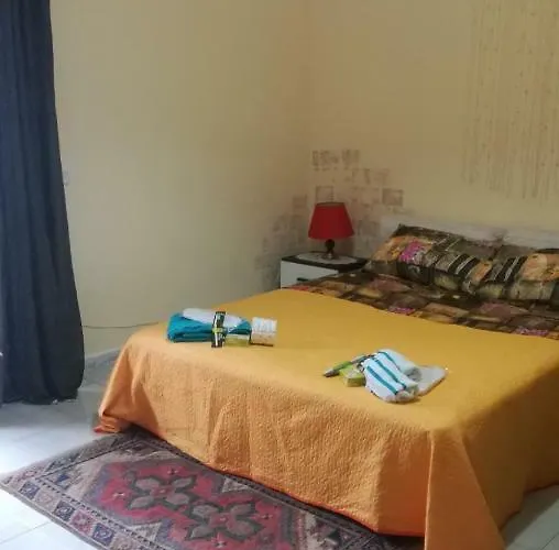 Bed & Breakfast Etneo *